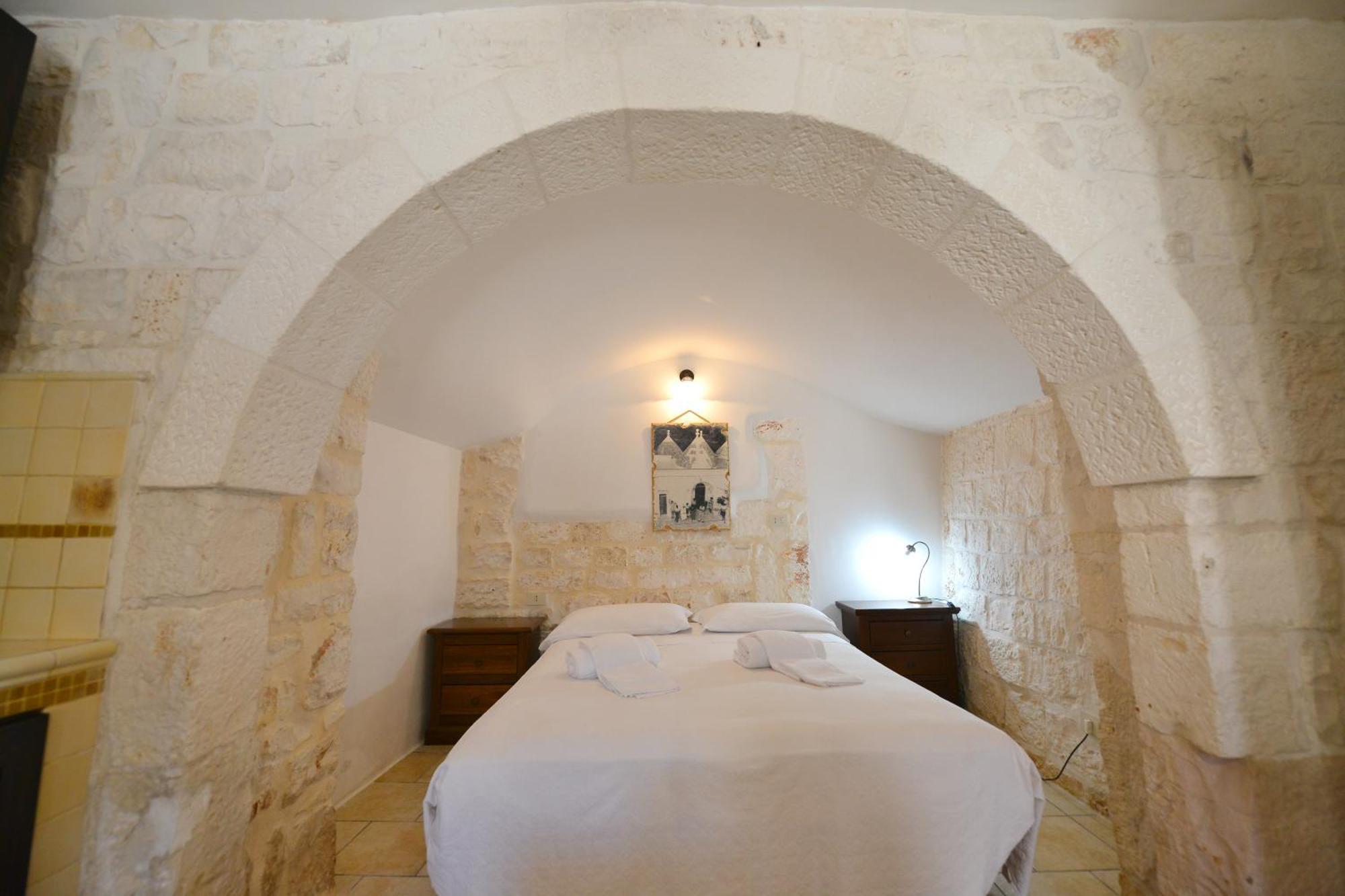 B&B Masseria Piccola Cisternino Exterior photo