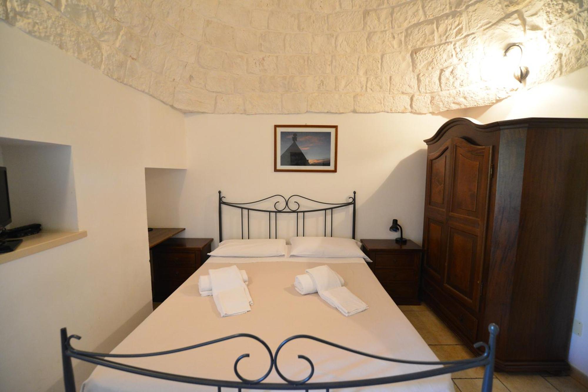 B&B Masseria Piccola Cisternino Exterior photo