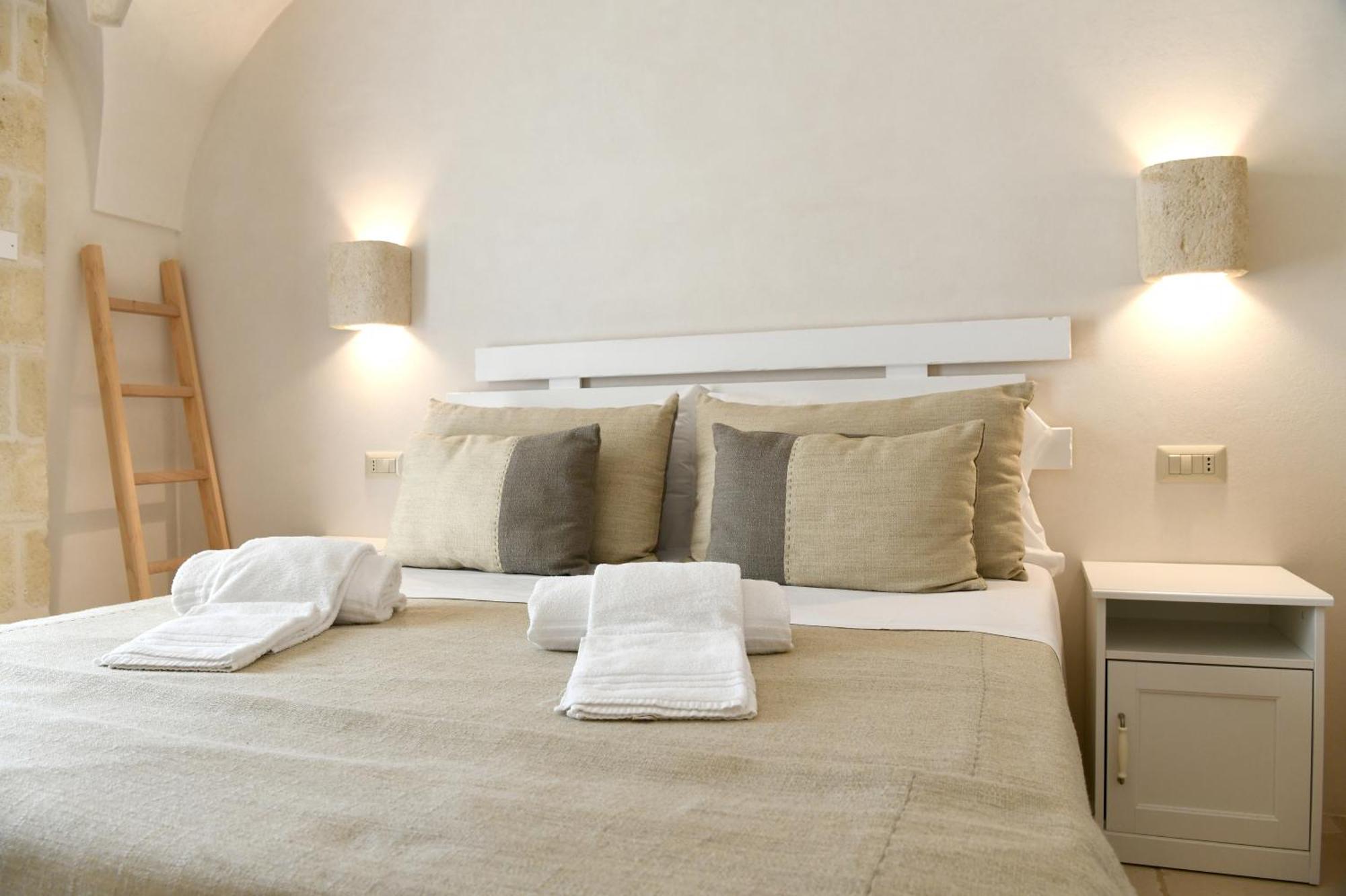 B&B Masseria Piccola Cisternino Exterior photo