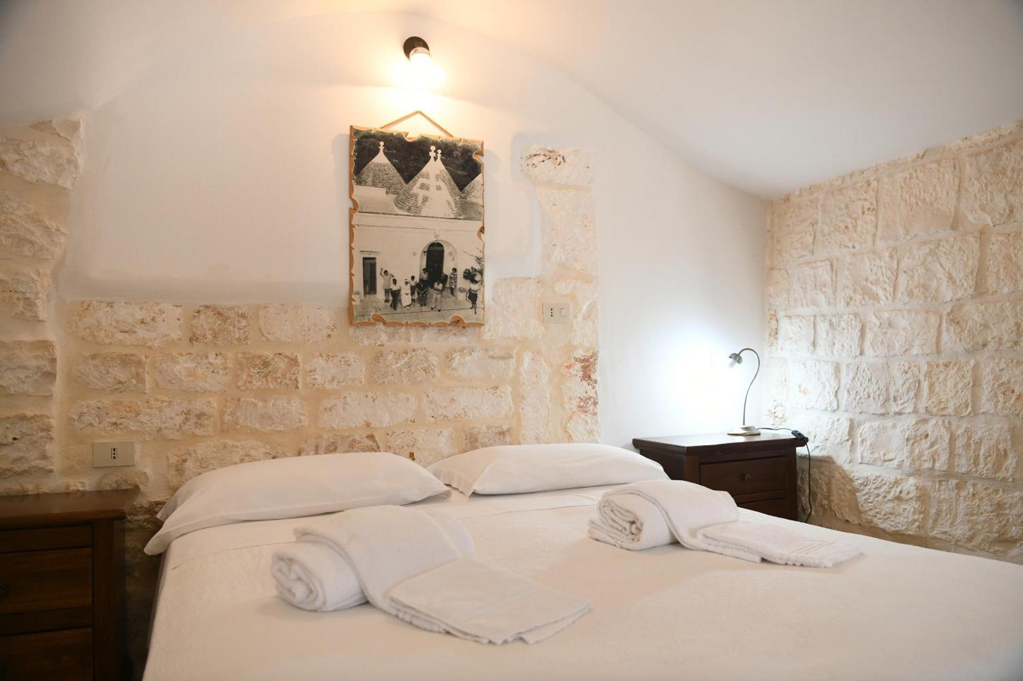 B&B Masseria Piccola Cisternino Exterior photo
